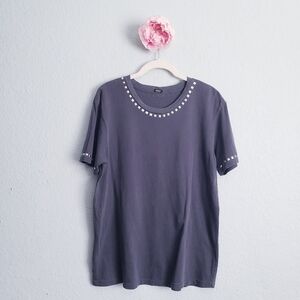 Monrow Gray Short Sleeve Boyfriend Tee with Studded Neckline